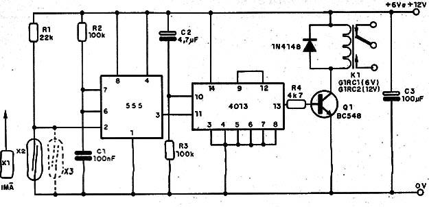  Figura 12 - Circuito de accionamiento biestable
