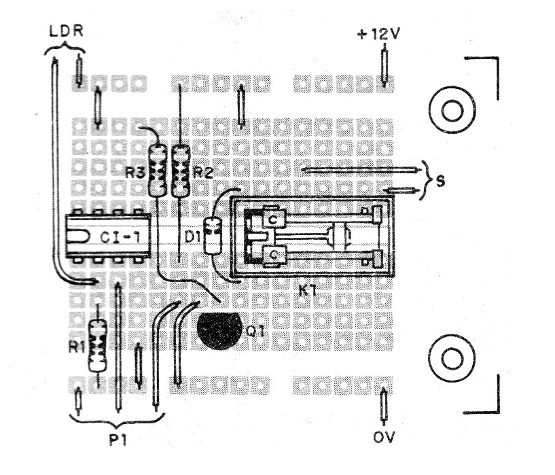 Figura 6 - Montaje en matriz de contactos del circuito 2
