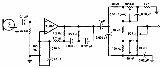 Preamplificador de micrófono de control de tono 
